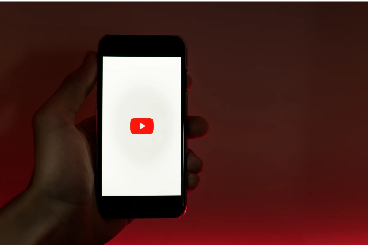 Transparency Alert: YouTube Requires Disclosure for AI-Generated Content